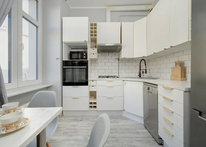 Apartament Spacious 3-bedroom Plac Grunwaldzki By Renters