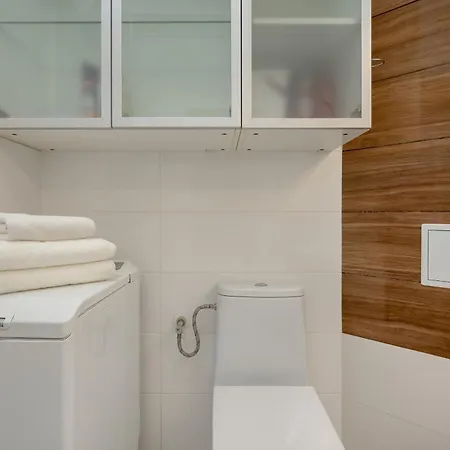 Апартаменты Spacious 3-bedroom Plac Grunwaldzki By Renters