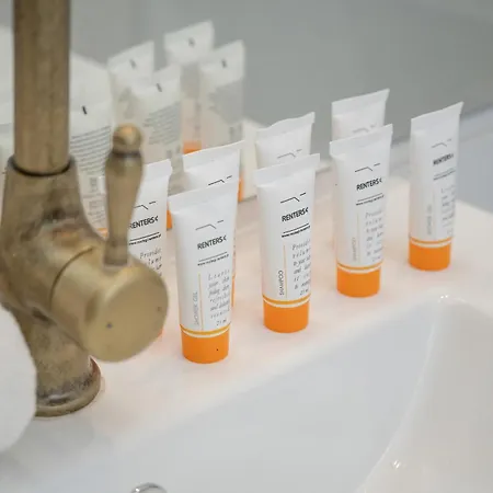 Spacious 3-bedroom Plac Grunwaldzki By Renters * Вроцлав