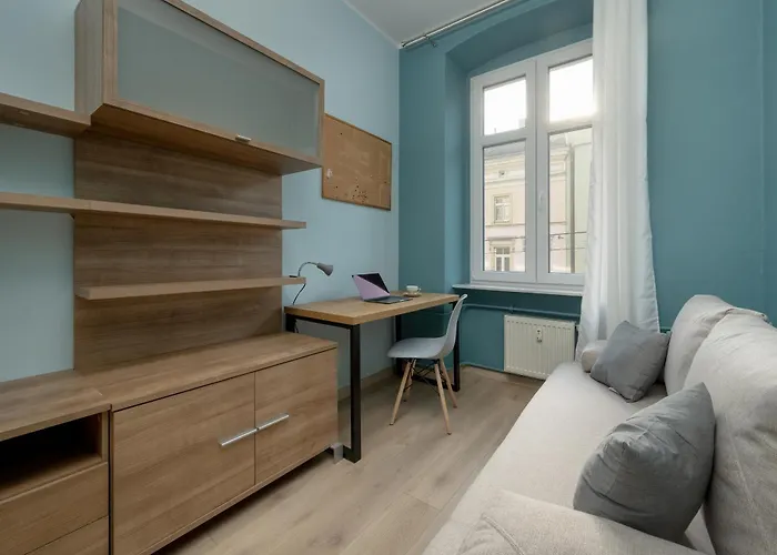 Spacious 3-bedroom Plac Grunwaldzki By Renters
